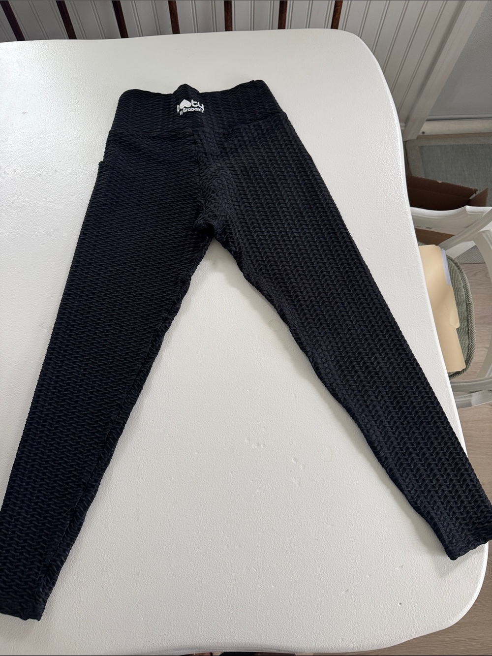 Booty by Brabants Black Textured High-Waist Leggings